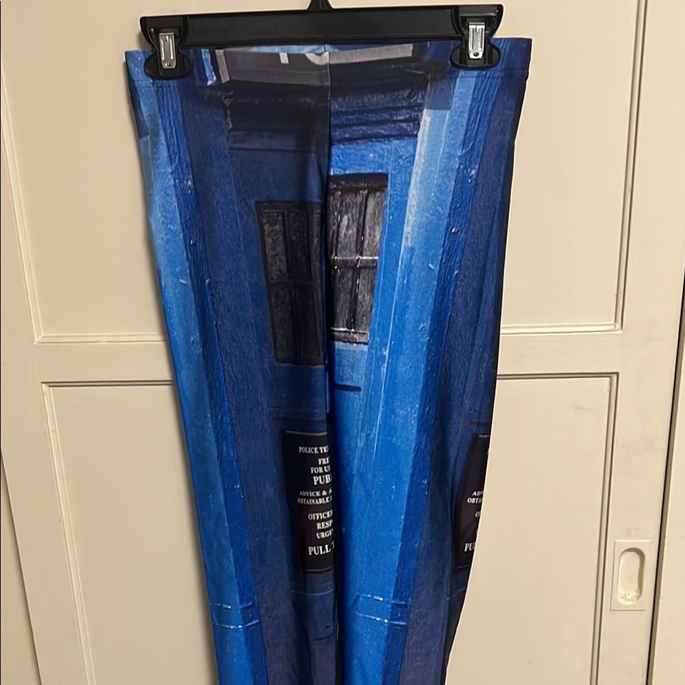 BlackMilk Police Box (Doctor Who) print leggings
